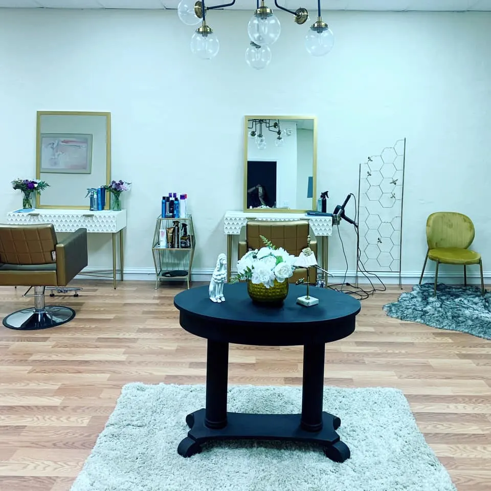 Inside the Salon on Middle